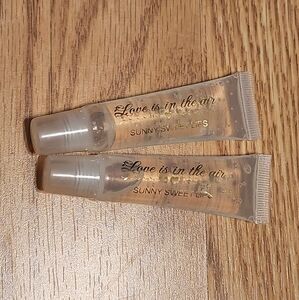 Clear Lip Gloss